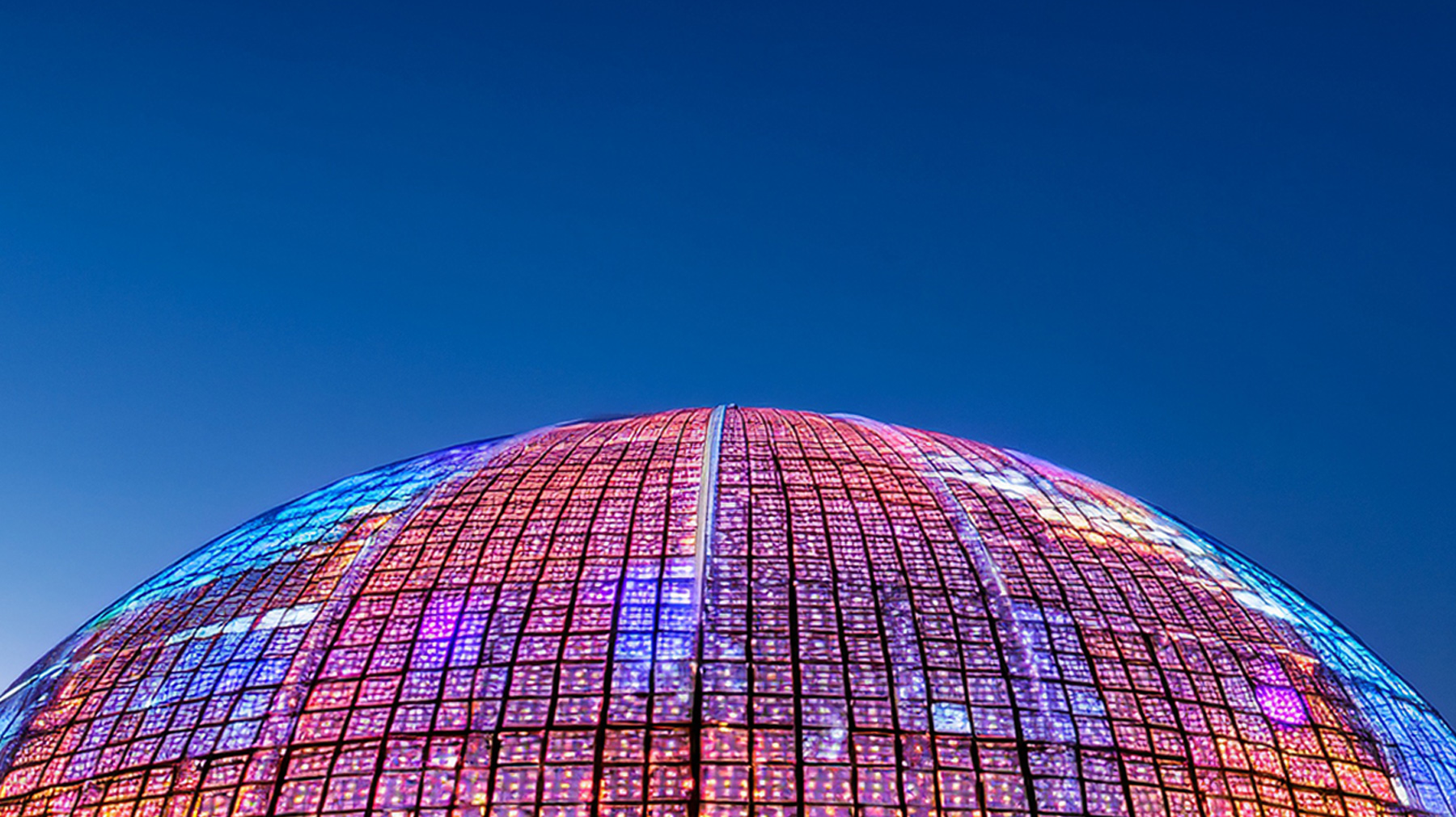 街全体が美術館に―GLOW Eindhovenが開催中