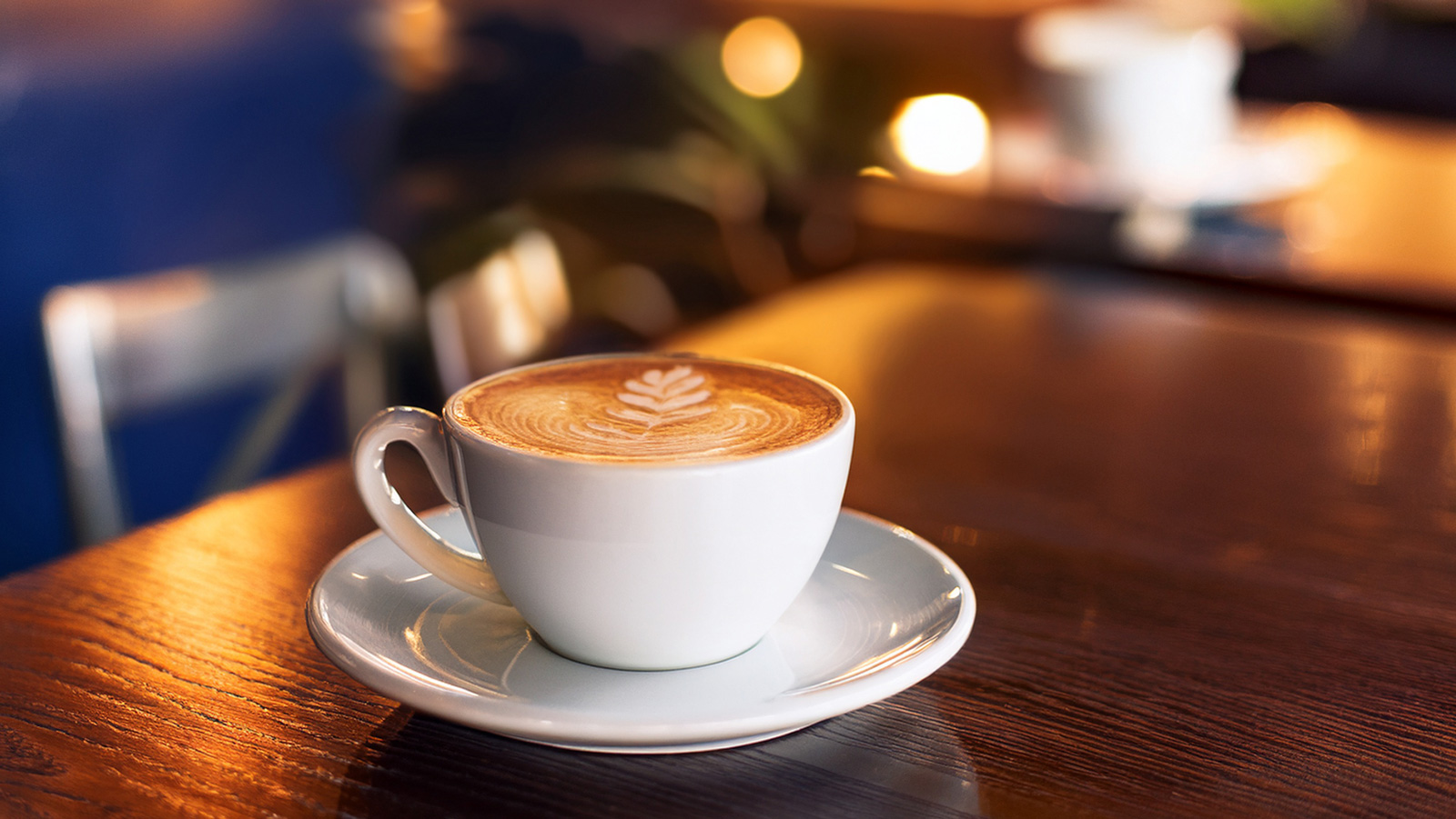 オランダのカフェ減少続く─Z世代は“コーヒーバー派”に移行中