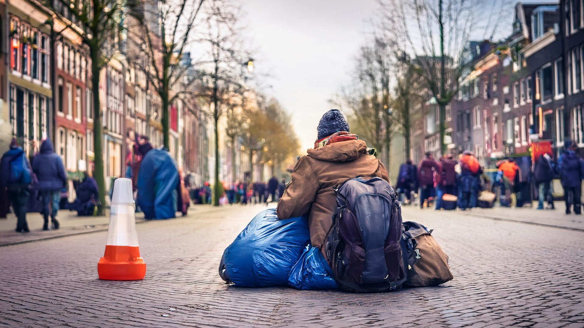 オランダでホームレス人口が22%増加：2024年には33,000人に