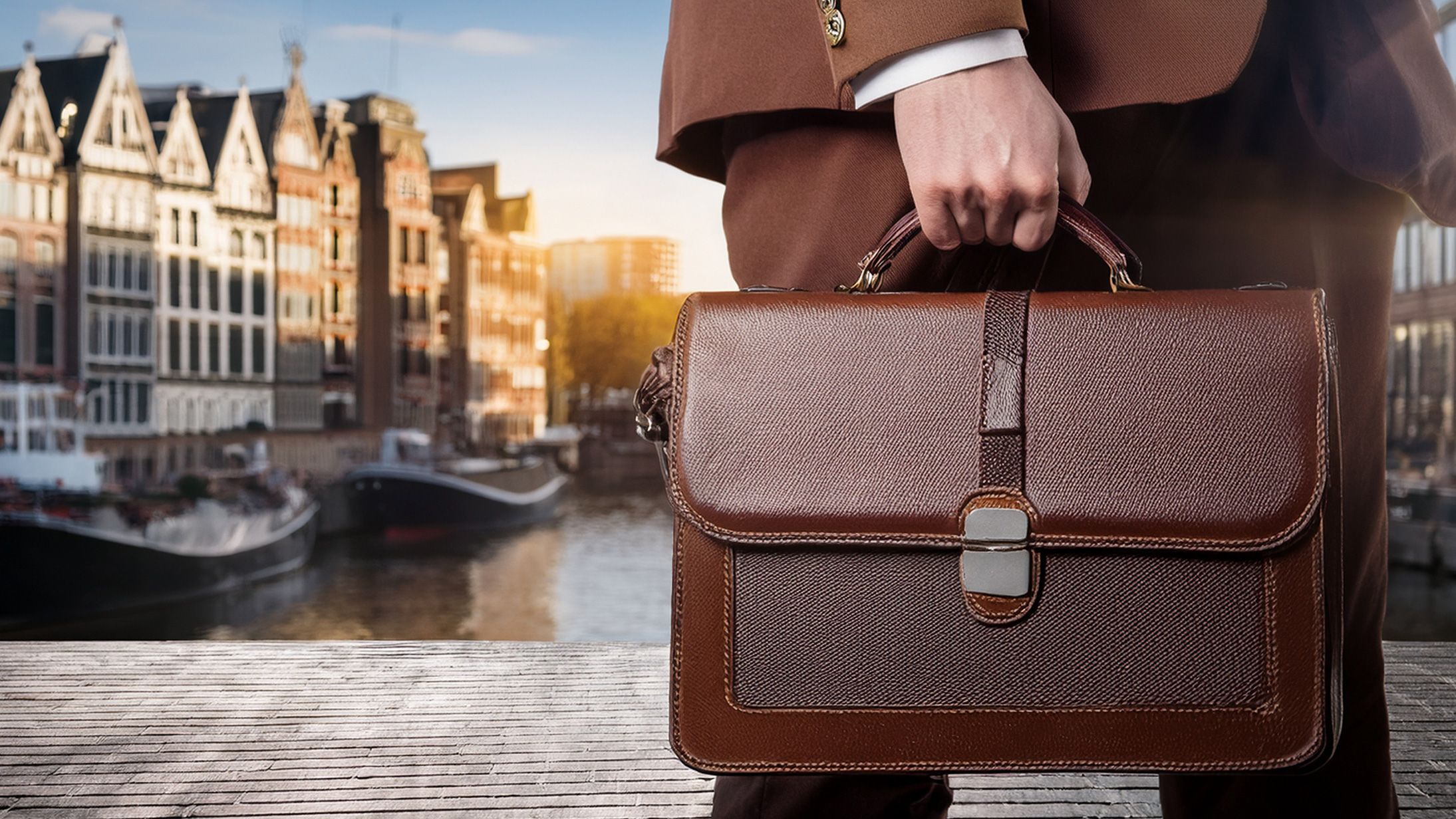 オランダの男女賃金格差、15年でほぼ半減―それでも男性が多く稼ぐ現状