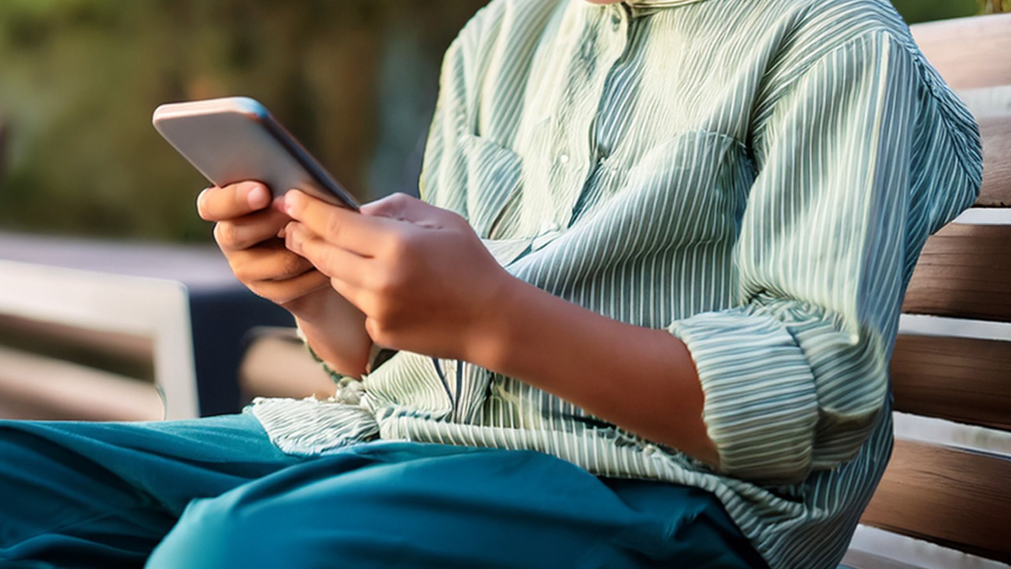 「14歳未満にスマホは早い」1,400人超の医師・専門家が年齢制限を提言